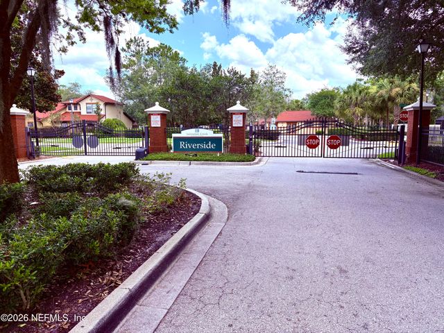 762 GINGER MILL Drive, St. Johns, FL 32259