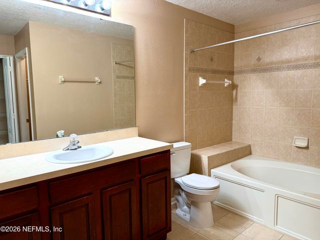 762 GINGER MILL Drive, St. Johns, FL 32259