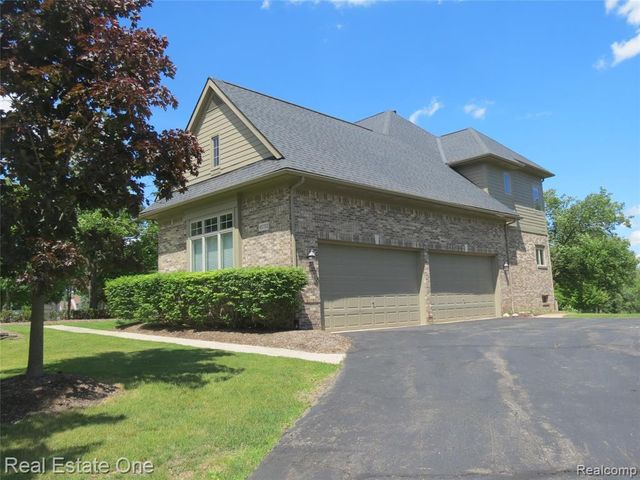 45702 Balfour Court, Novi, MI 48377