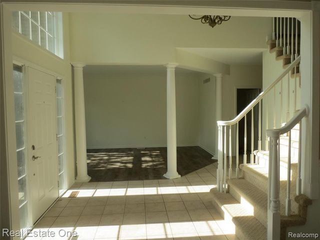 45702 Balfour Court, Novi, MI 48377