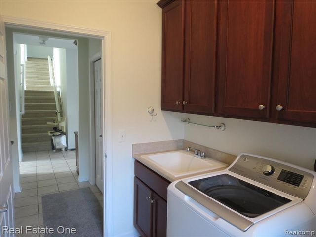 45702 Balfour Court, Novi, MI 48377