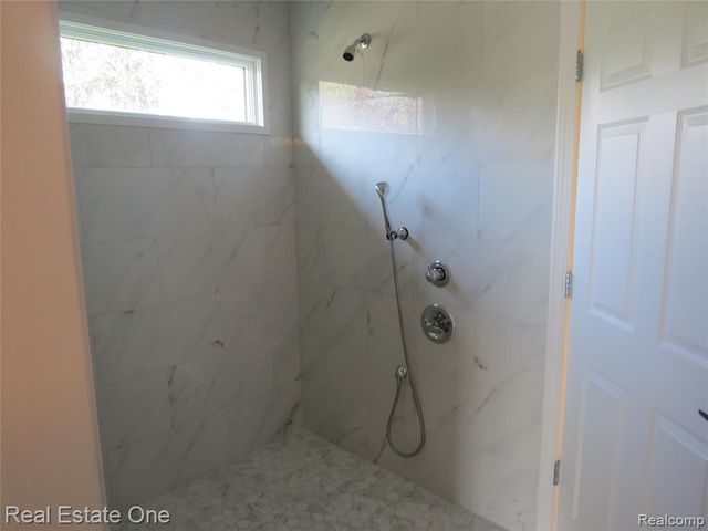 45702 Balfour Court, Novi, MI 48377