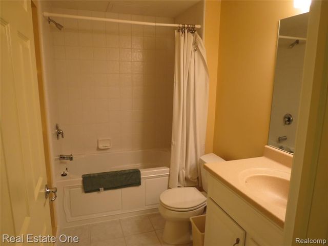 45702 Balfour Court, Novi, MI 48377