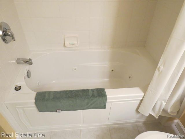 45702 Balfour Court, Novi, MI 48377