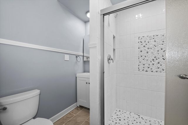 6619 S Maryland Avenue, Chicago, IL 60637