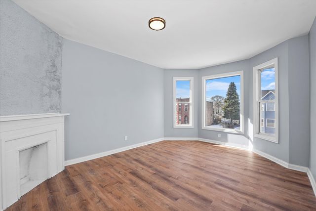 6619 S Maryland Avenue, Chicago, IL 60637