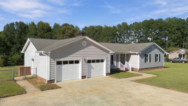 952 Pony Farm Road, Clayton, NC 27520
