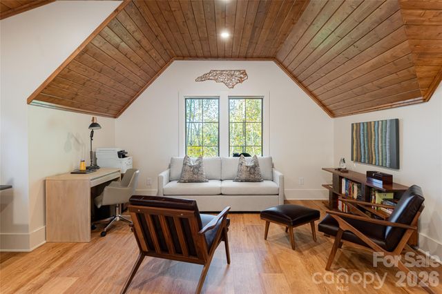 256 Haulback Way, Sylva, NC 28779