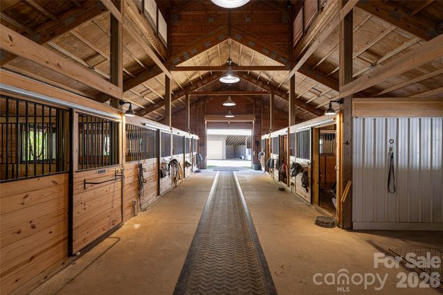 256 Haulback Way, Sylva, NC 28779