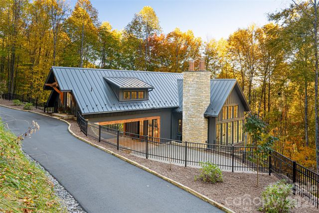 256 Haulback Way, Sylva, NC 28779