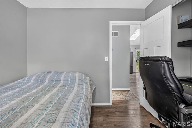 37 Royal Oaks Drive, O'fallon, MO 63366