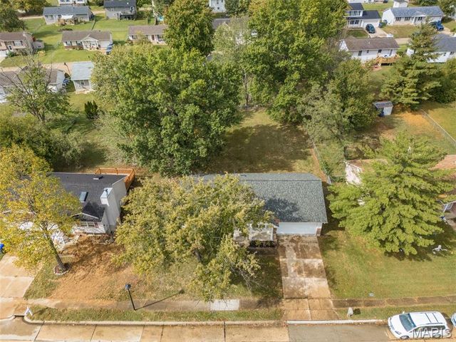 37 Royal Oaks Drive, O'fallon, MO 63366