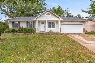 37 Royal Oaks Drive, O'fallon, MO 63366