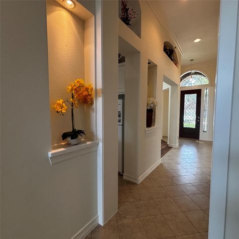 402 Bay Bridge Drive, Sugar Land, TX 77478