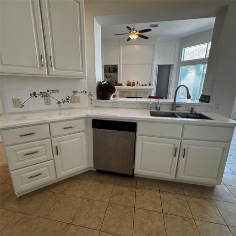402 Bay Bridge Drive, Sugar Land, TX 77478