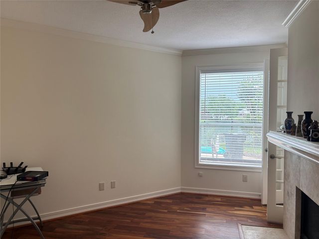 402 Bay Bridge Drive, Sugar Land, TX 77478