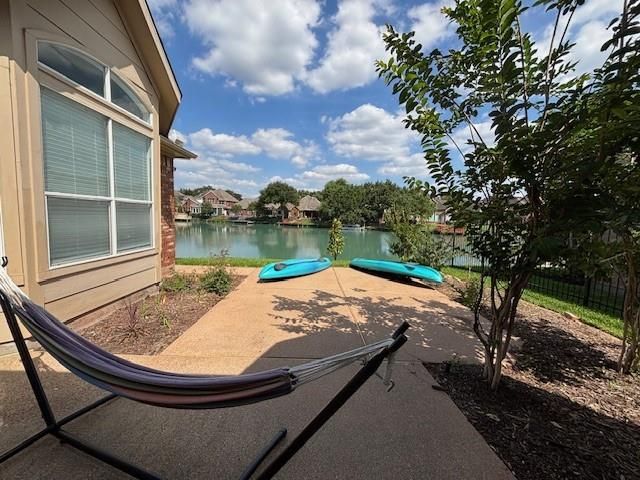 402 Bay Bridge Drive, Sugar Land, TX 77478