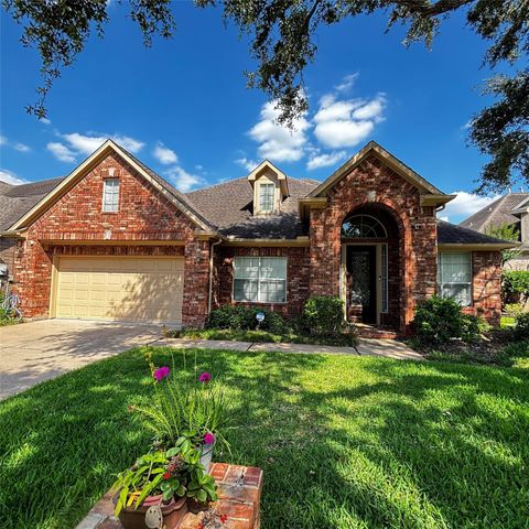 402 Bay Bridge Drive, Sugar Land, TX 77478