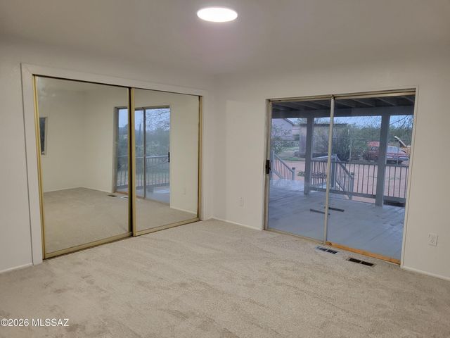 11982 W Desert Wren Drive, Tucson, AZ 85743