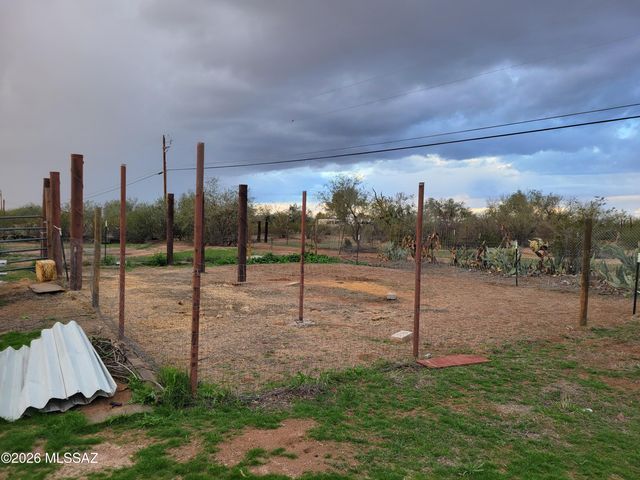 11982 W Desert Wren Drive, Tucson, AZ 85743