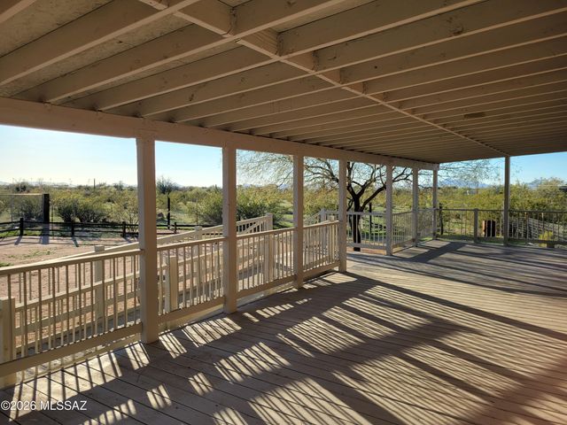 11982 W Desert Wren Drive, Tucson, AZ 85743