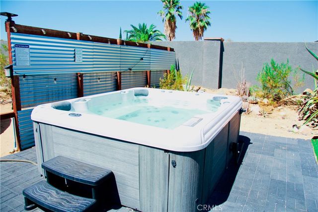 7112 Mecca Road, Joshua Tree, CA 92252