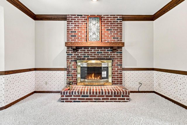 4228 W Tumblecreek DRIVE, Franklin, WI 53132