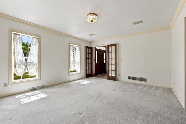 4228 W Tumblecreek DRIVE, Franklin, WI 53132