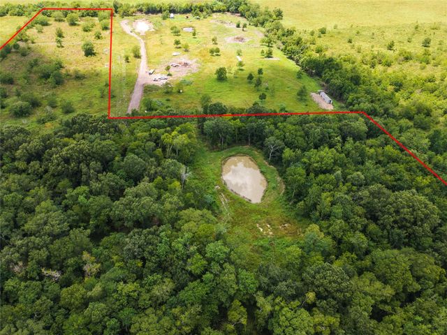 800 Private Road 60406, Dayton, TX 77535