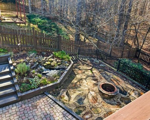 229 Mcevers Branch Landing, Acworth, GA 30101