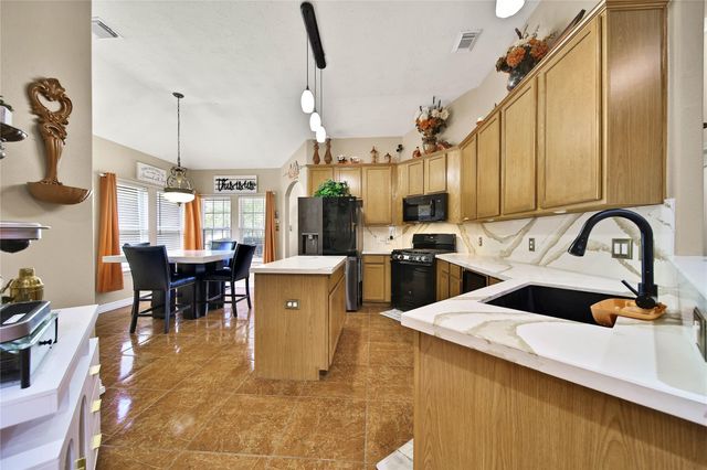 23518 Goldking Cross Court, Spring, TX 77373