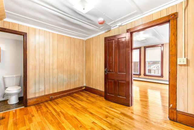 4 Elm Street, Lancaster, NH 03584