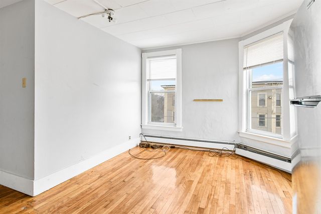 4 Elm Street, Lancaster, NH 03584