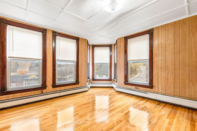 4 Elm Street, Lancaster, NH 03584