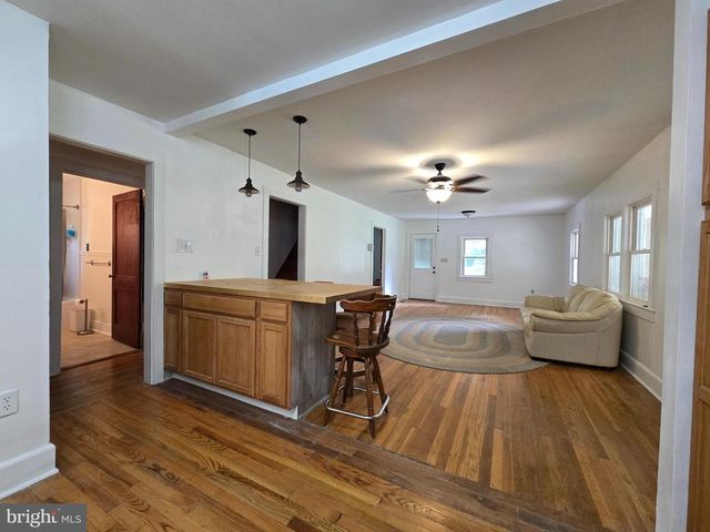 310 RAINBOW RD, Wardensville, WV 26851