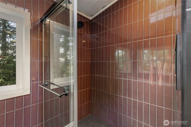 22779 Seabeck Holly Rd, Seabeck, WA 98380