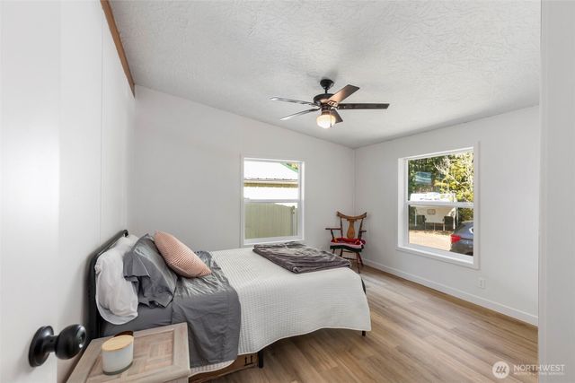 22779 Seabeck Holly Rd, Seabeck, WA 98380