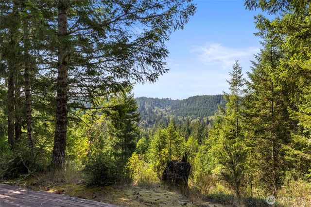 22779 Seabeck Holly Rd, Seabeck, WA 98380