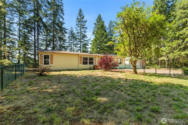 22779 Seabeck Holly Rd, Seabeck, WA 98380