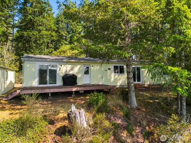 22779 Seabeck Holly Rd, Seabeck, WA 98380
