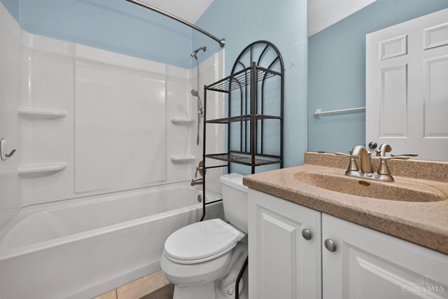 7864 Red Mill Drive, West Chester, OH 45069
