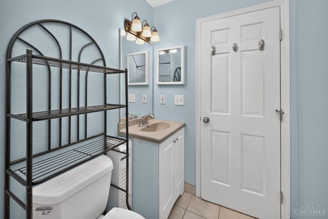 7864 Red Mill Drive, West Chester, OH 45069