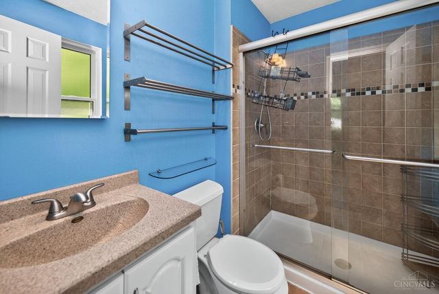 7864 Red Mill Drive, West Chester, OH 45069