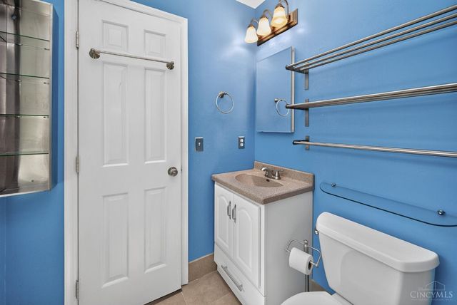7864 Red Mill Drive, West Chester, OH 45069