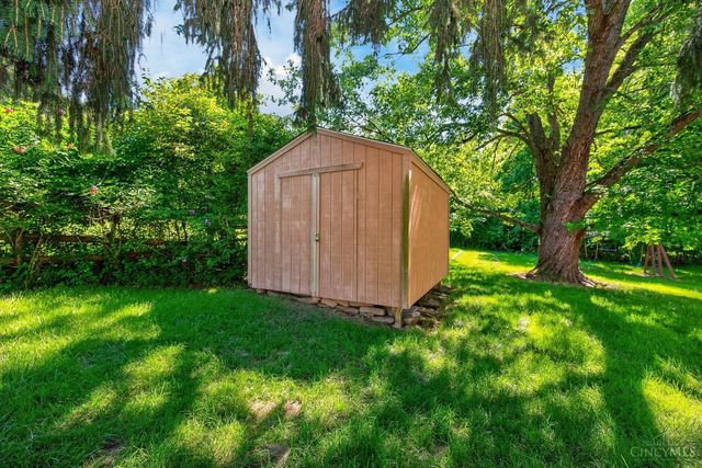 7864 Red Mill Drive, West Chester, OH 45069