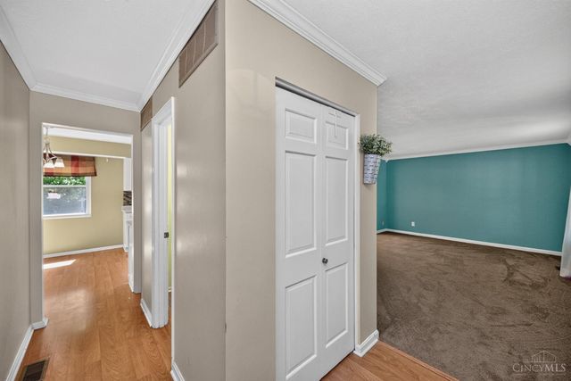 7864 Red Mill Drive, West Chester, OH 45069