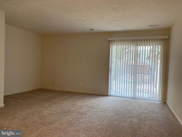 7 FARRELL LN, Fredericksburg, VA 22408