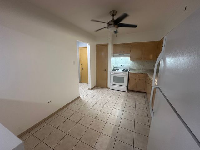 3001 N Paris Avenue 306, River Grove, IL 60171