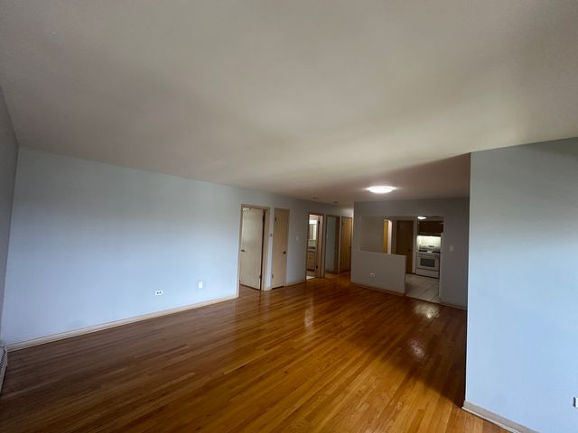 3001 N Paris Avenue 306, River Grove, IL 60171