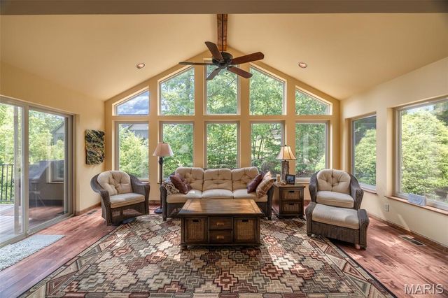 2345 Alpine Overlook Drive, Innsbrook, MO 63390